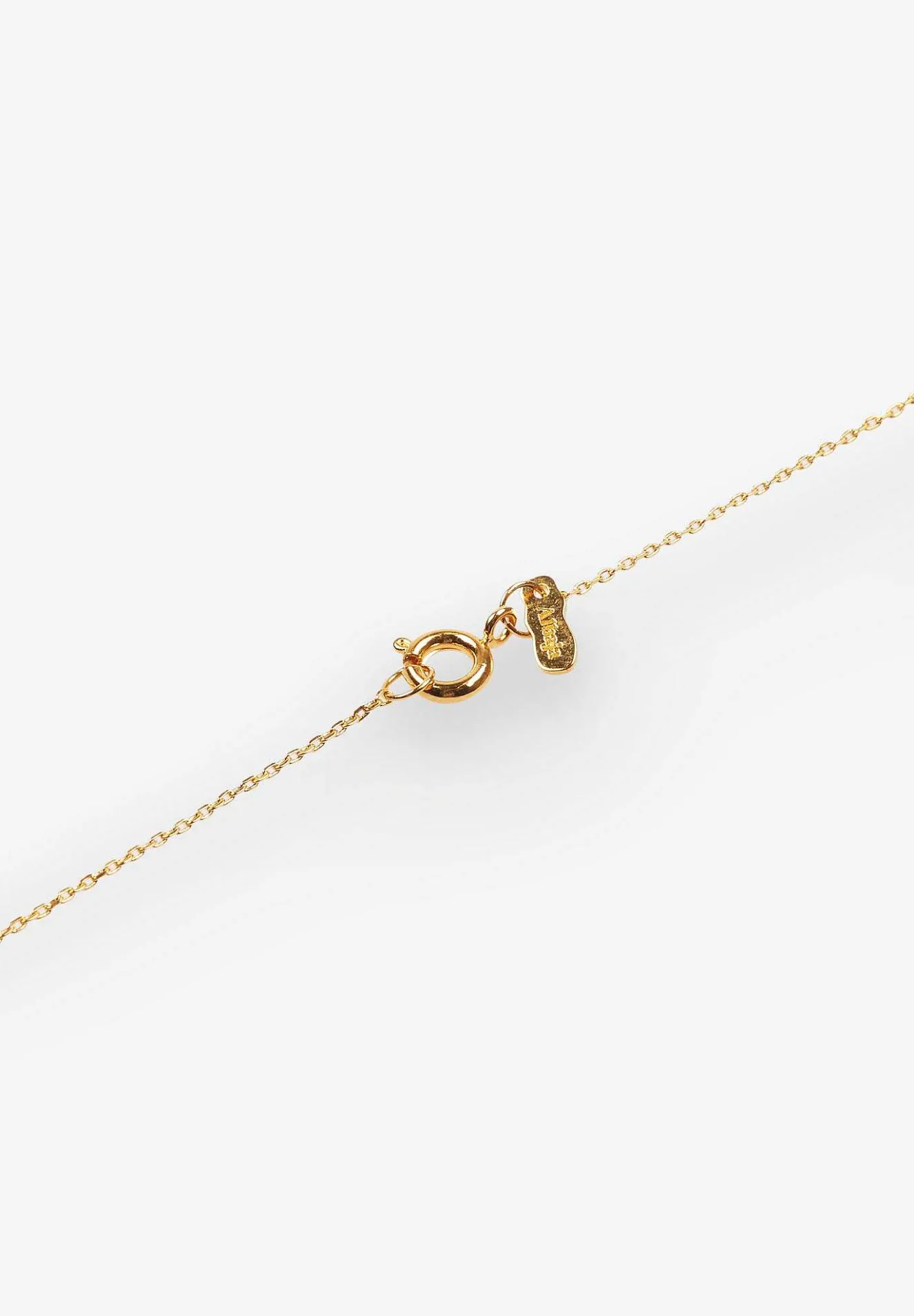 Alhaja Cult Store | Collar Isola-Scalpers Discount