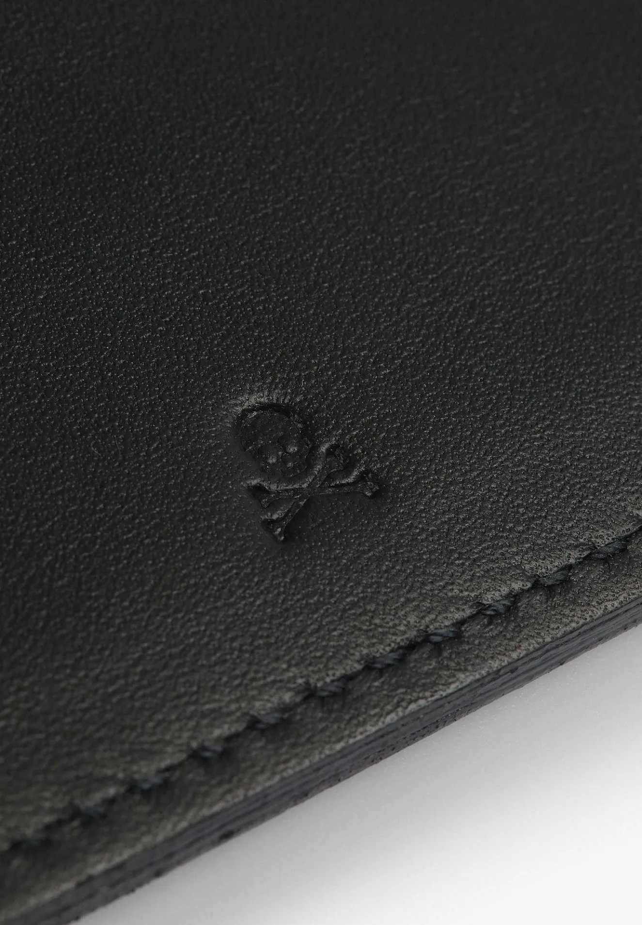 Arne Free Cardholder-Scalpers Clearance