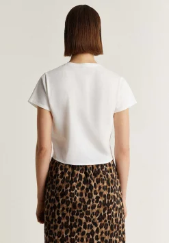 Camiseta Detalle Frunce Frontal-Scalpers Best Sale