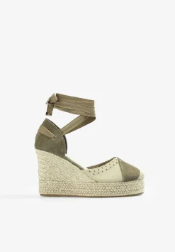 Nudo Studs Sandal-Scalpers Fashion