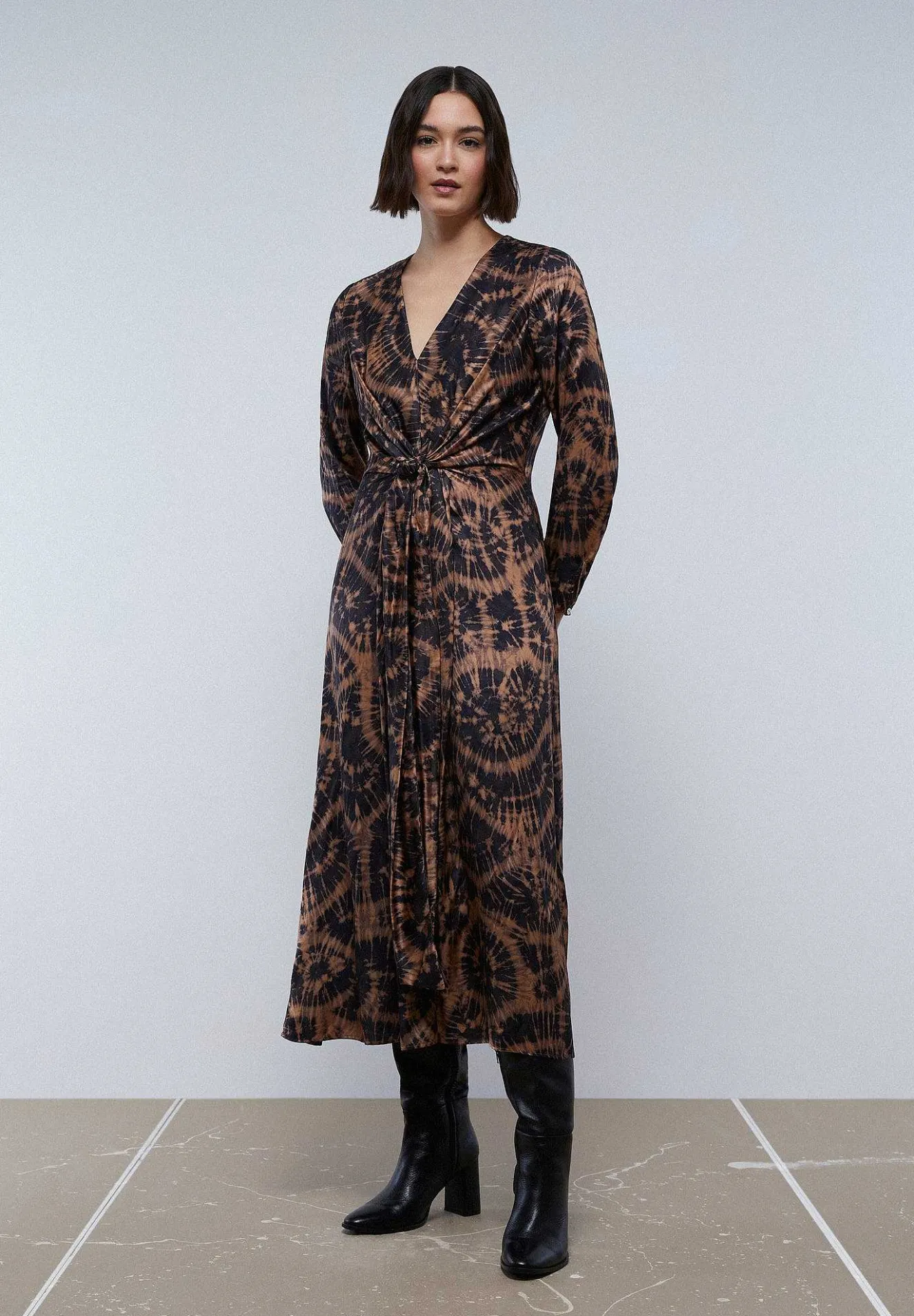Tie Black Dress-Scalpers Shop